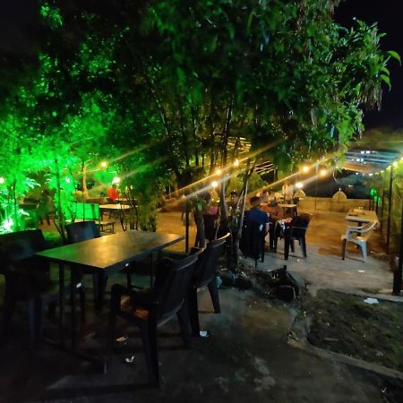 Hotel Anvisha Executive Mangvadi Luaran gambar