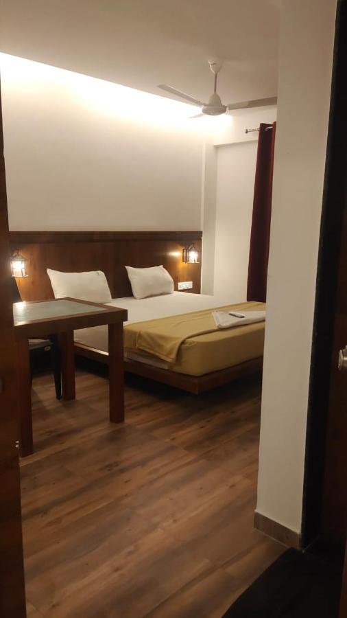 Hotel Anvisha Executive Mangvadi Luaran gambar
