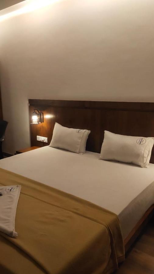 Hotel Anvisha Executive Mangvadi Luaran gambar